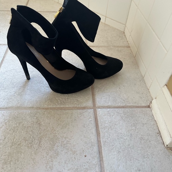 Black Sketchers - Picture 2 of 6